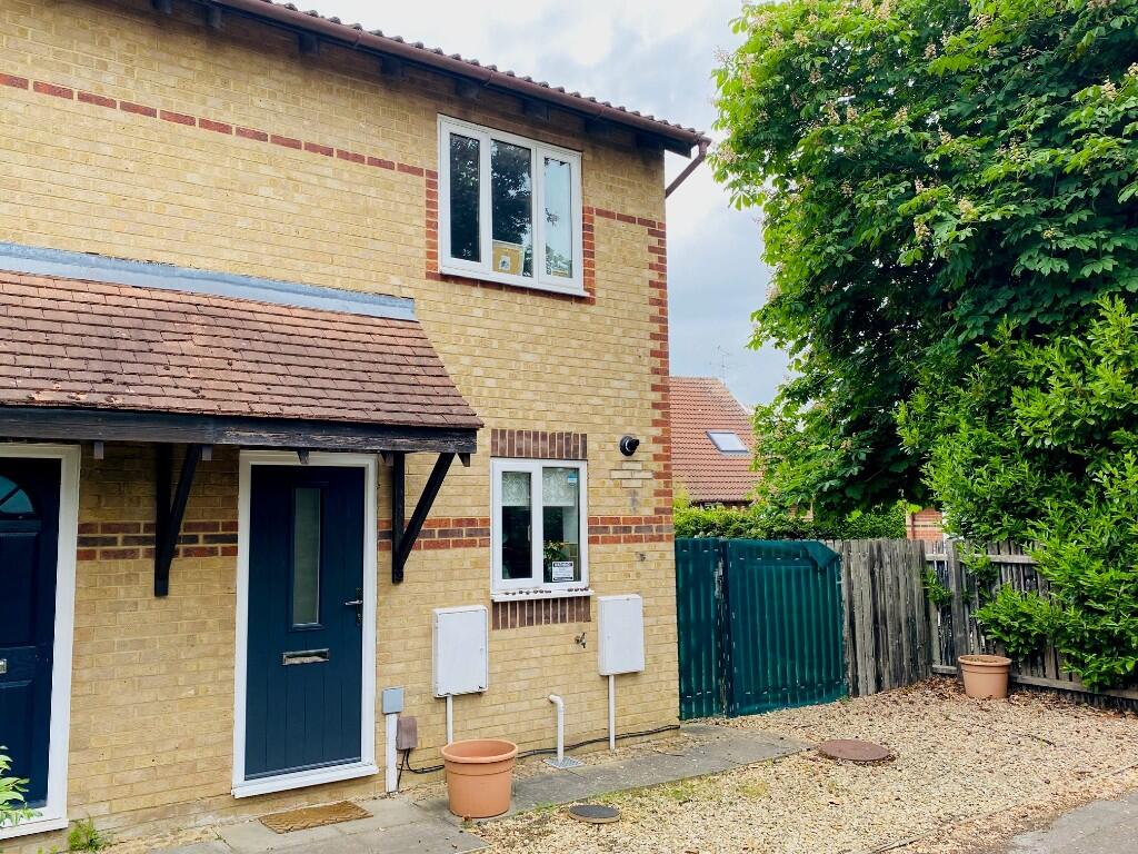 Main image of property: Cypress Gardens, Bicester, Oxfordshire, OX26