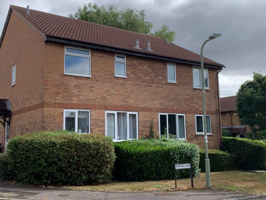 Main image of property: Moor Pond Close, Bicester, Oxfordshire, OX26