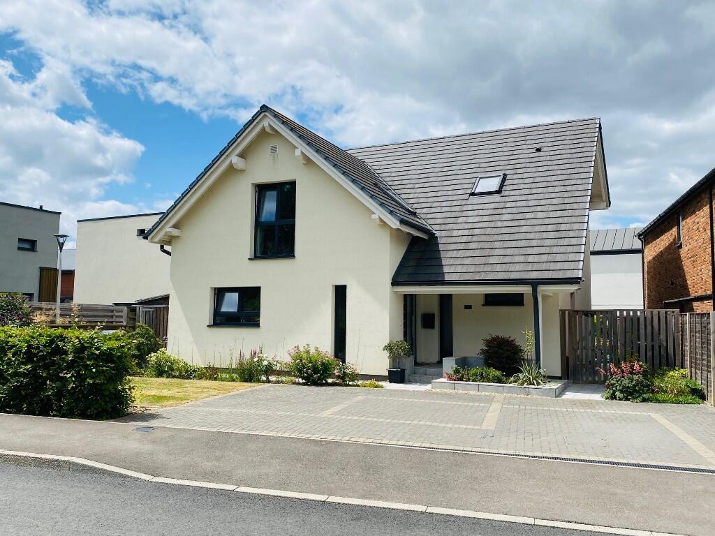 Main image of property: Westacott Road, Bicester, Oxfordshire, OX25