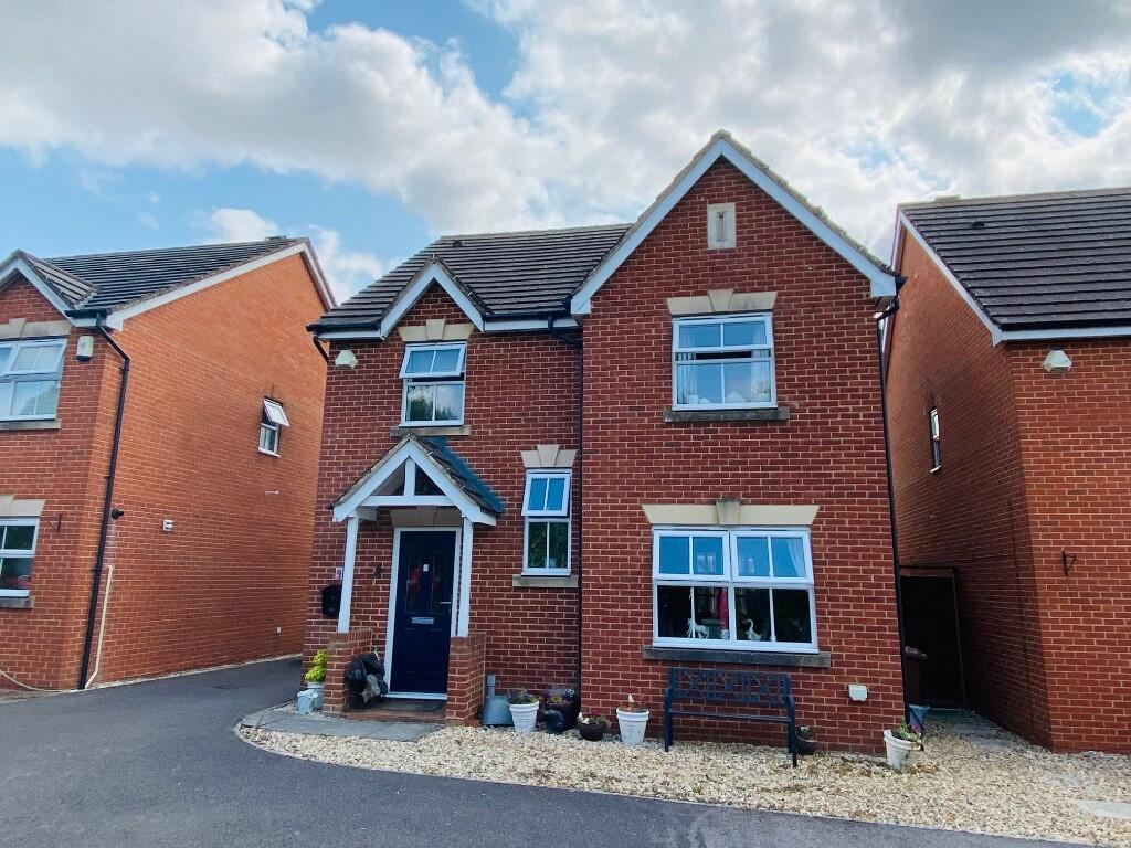 Main image of property: Hamilton Close, Bicester, Oxfordshire, OX26