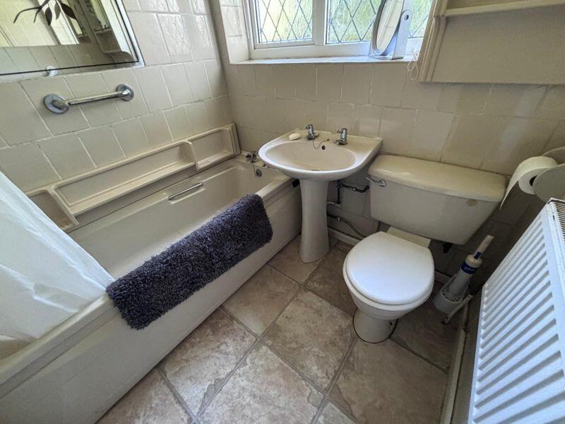 Additional property image - Highleaze Road, Oldland Common, Bristol