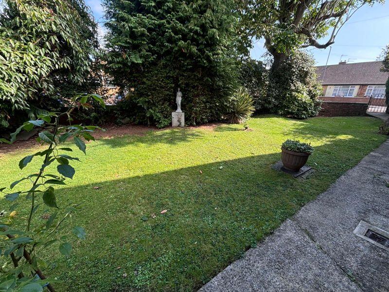Additional property image - Highleaze Road, Oldland Common, Bristol