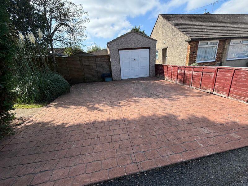 Additional property image - Highleaze Road, Oldland Common, Bristol