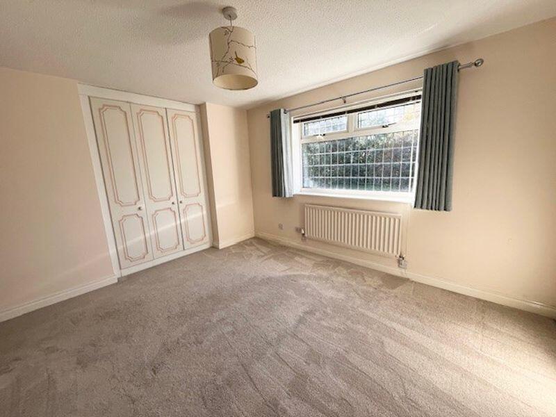Additional property image - Dean Close, Hanham, Bristol