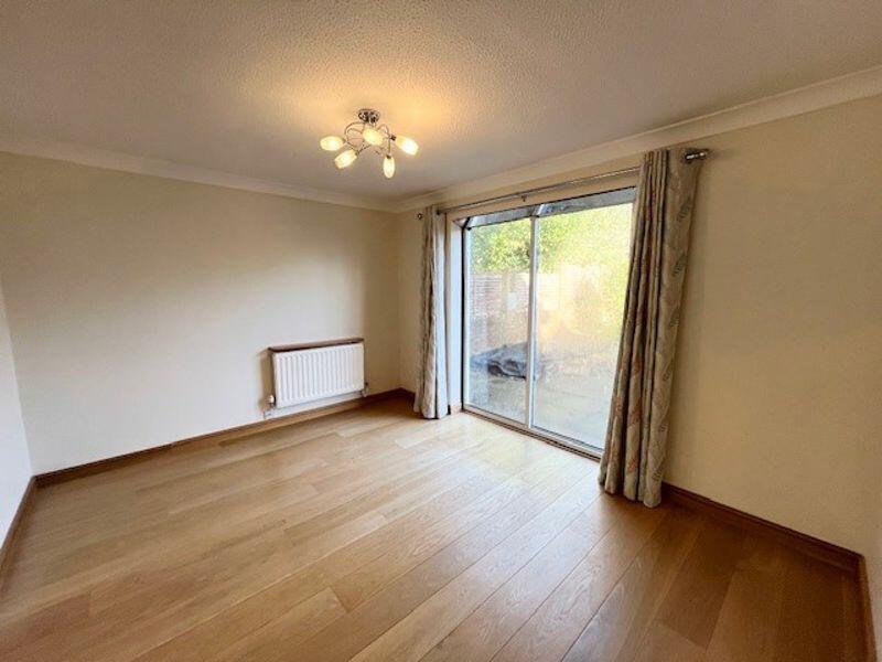 Additional property image - Dean Close, Hanham, Bristol