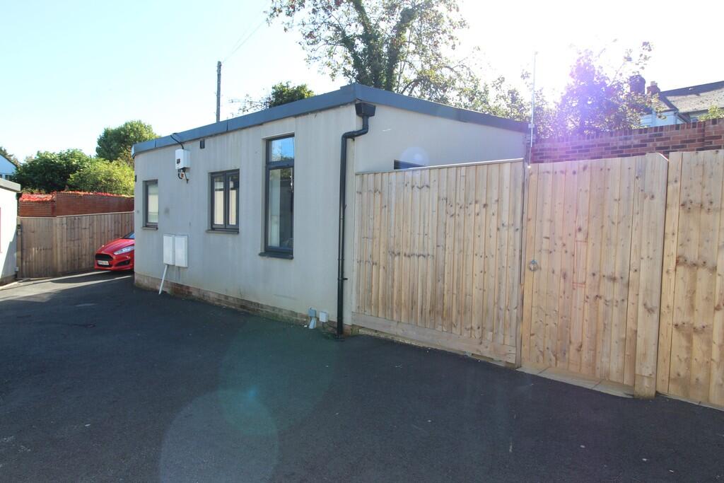 Main image of property: Highgrove Mews, Reading