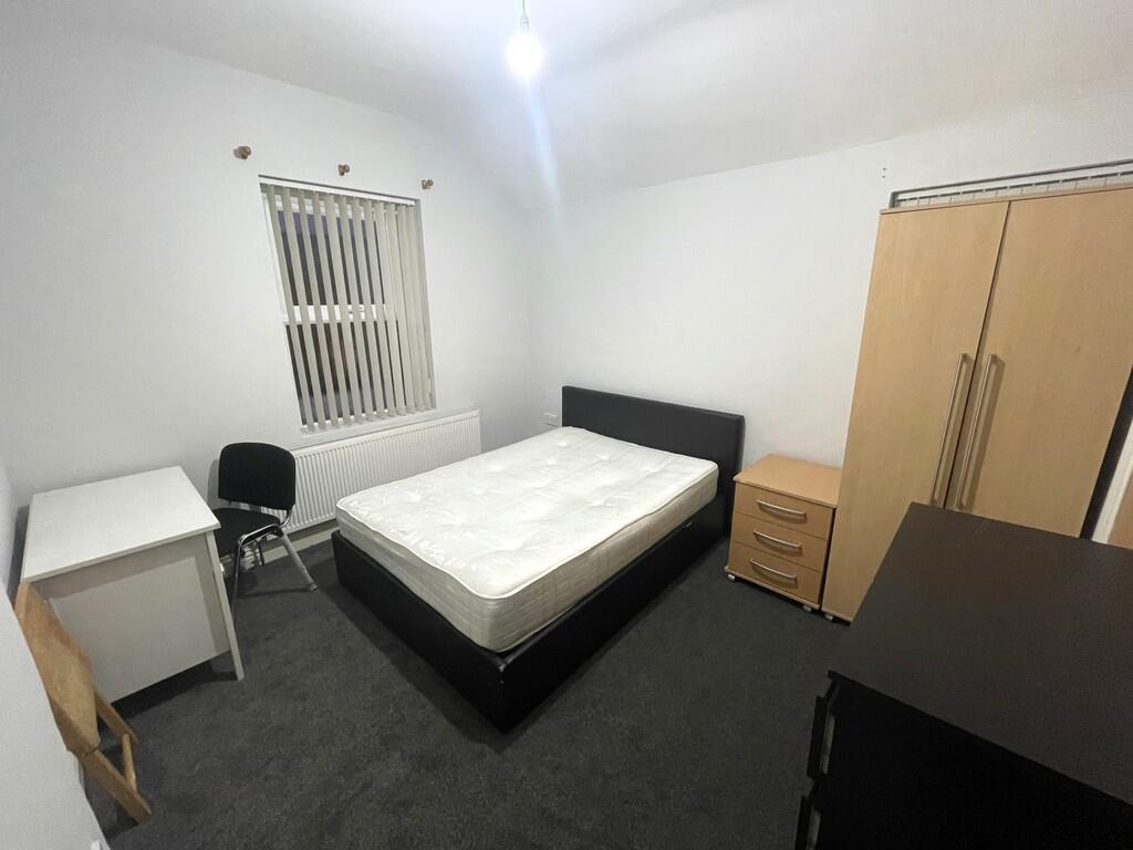 Main image of property: Oxford Road, Reading