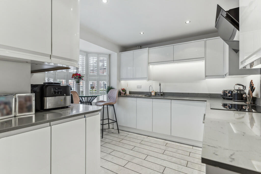 Additional property image - Dowley Wood, Welwyn Garden City