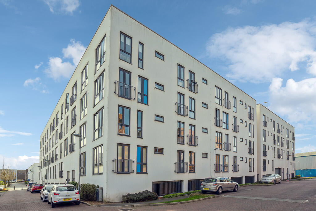 Main image of property: Salvisburg Court Welwyn Garden City