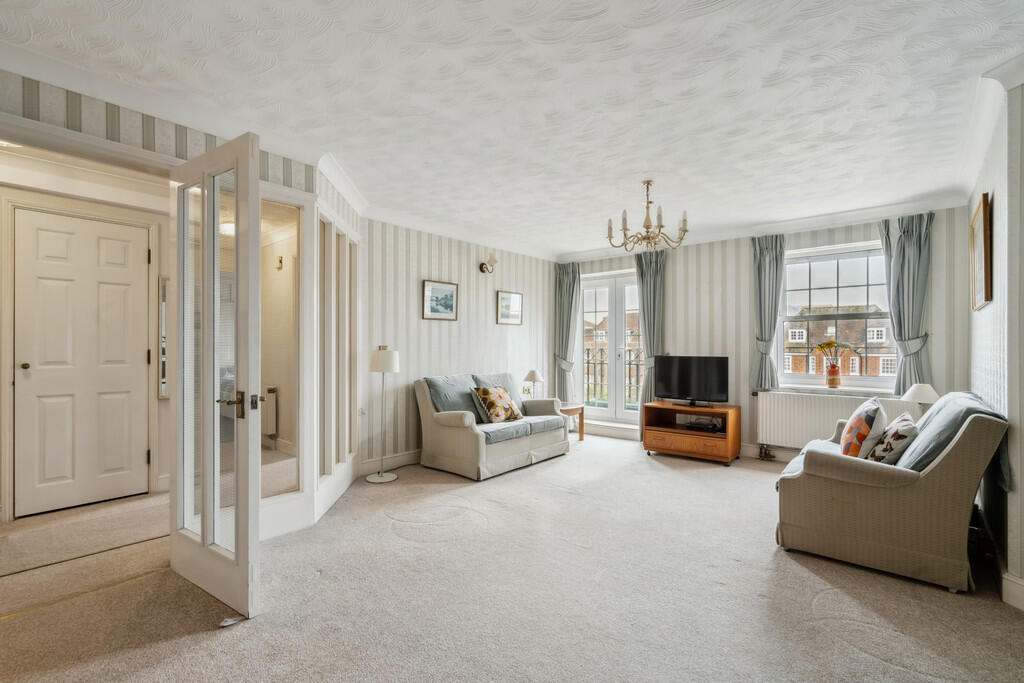 Additional property image - Asquith House, Guessens Road, Welwyn Garden City