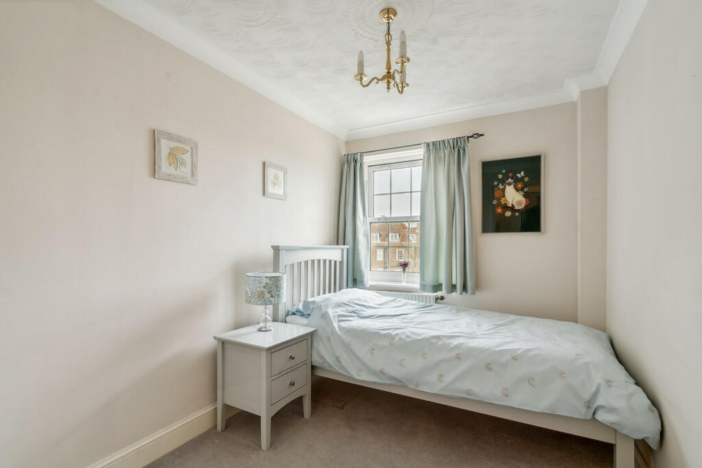 Additional property image - Asquith House, Guessens Road, Welwyn Garden City