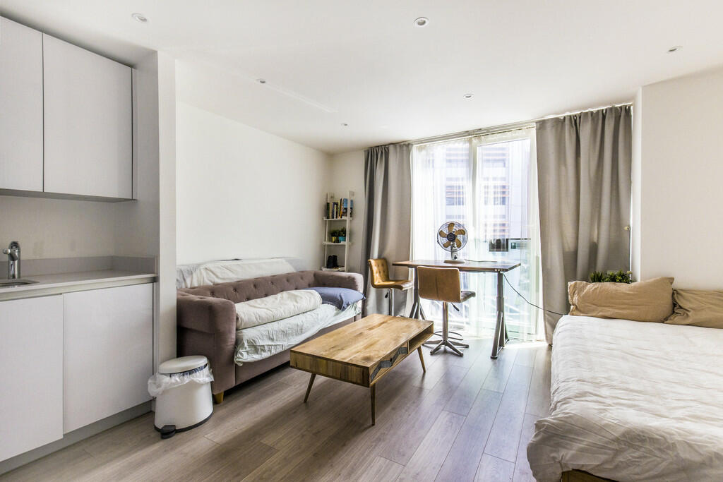 Additional property image - Saffron Central Square , East Croydon
