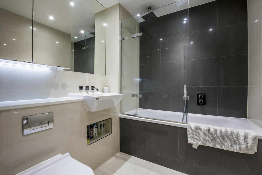 Additional property image - Saffron Central Square , East Croydon