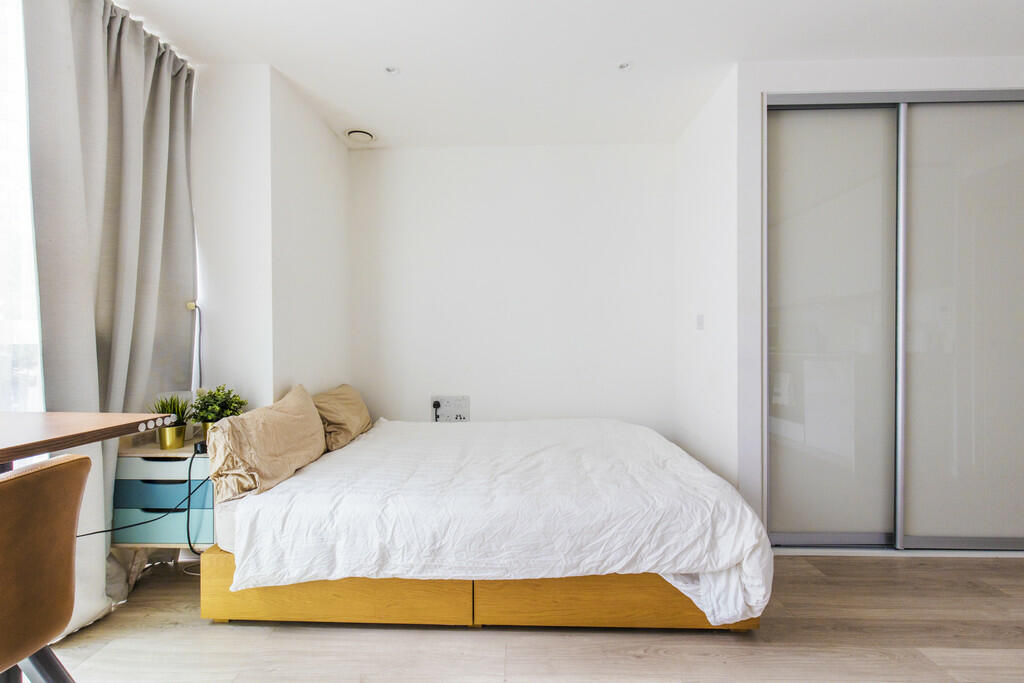 Additional property image - Saffron Central Square , East Croydon