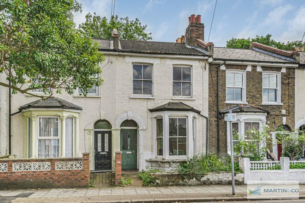 3 bedroom terraced house for sale in Hollydale Road , Nunhead, SE15