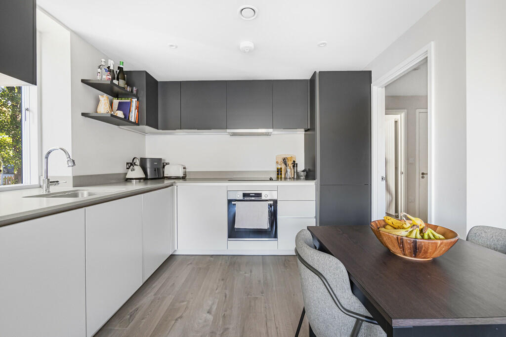 Additional property image - Chalkhurst Court , 32 Lismore Road