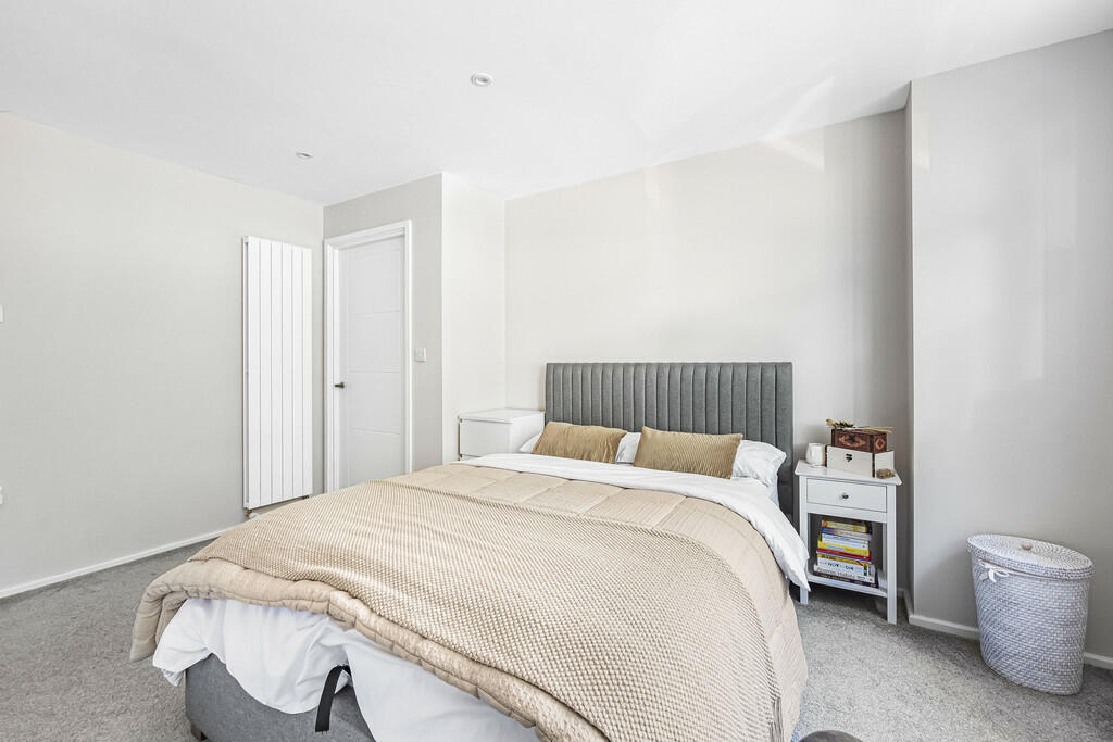 Additional property image - Chalkhurst Court , 32 Lismore Road
