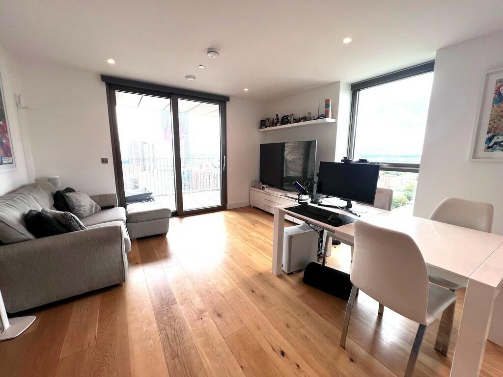 Additional property image - Caithness Walk, East Croydon