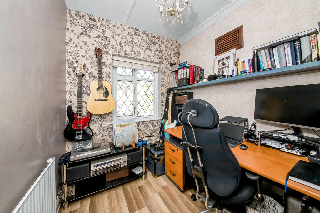 Additional property image - Brancaster Lane, Purley