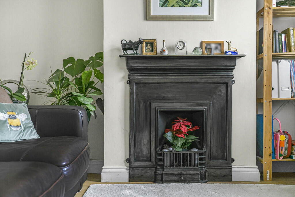 Additional property image - Haling Road, South Croydon