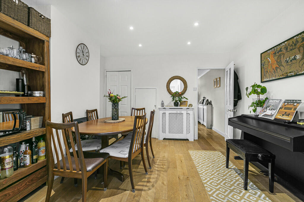 Additional property image - Haling Road, South Croydon