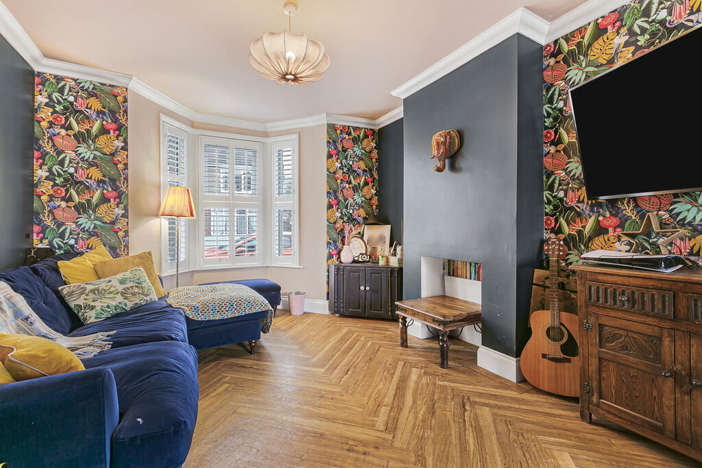 Additional property image - Dering Road, Croydon