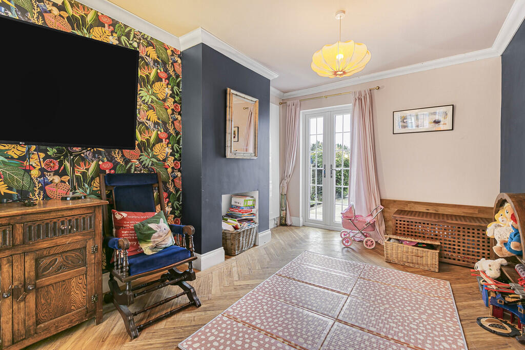 Additional property image - Dering Road, Croydon