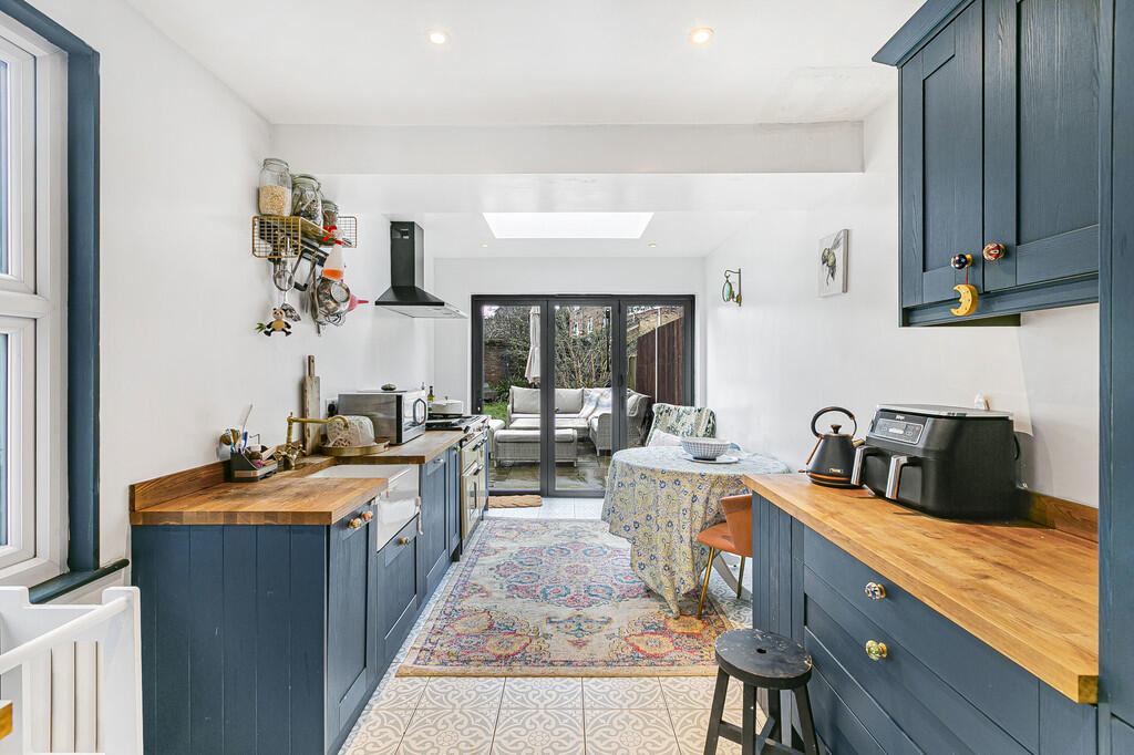 Additional property image - Dering Road, Croydon