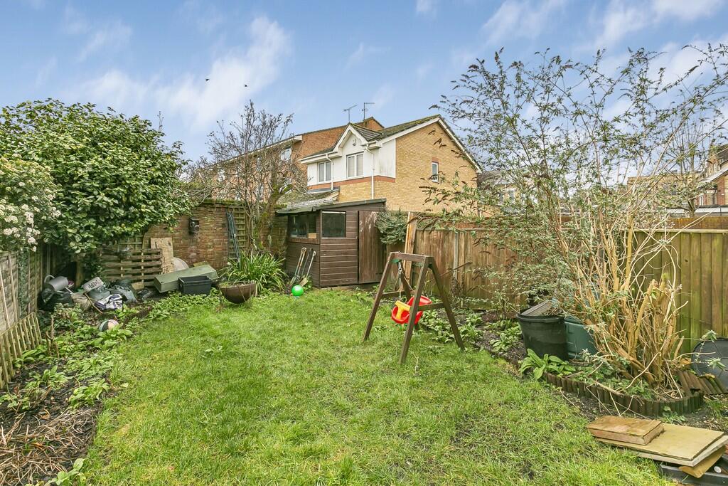 Additional property image - Dering Road, Croydon