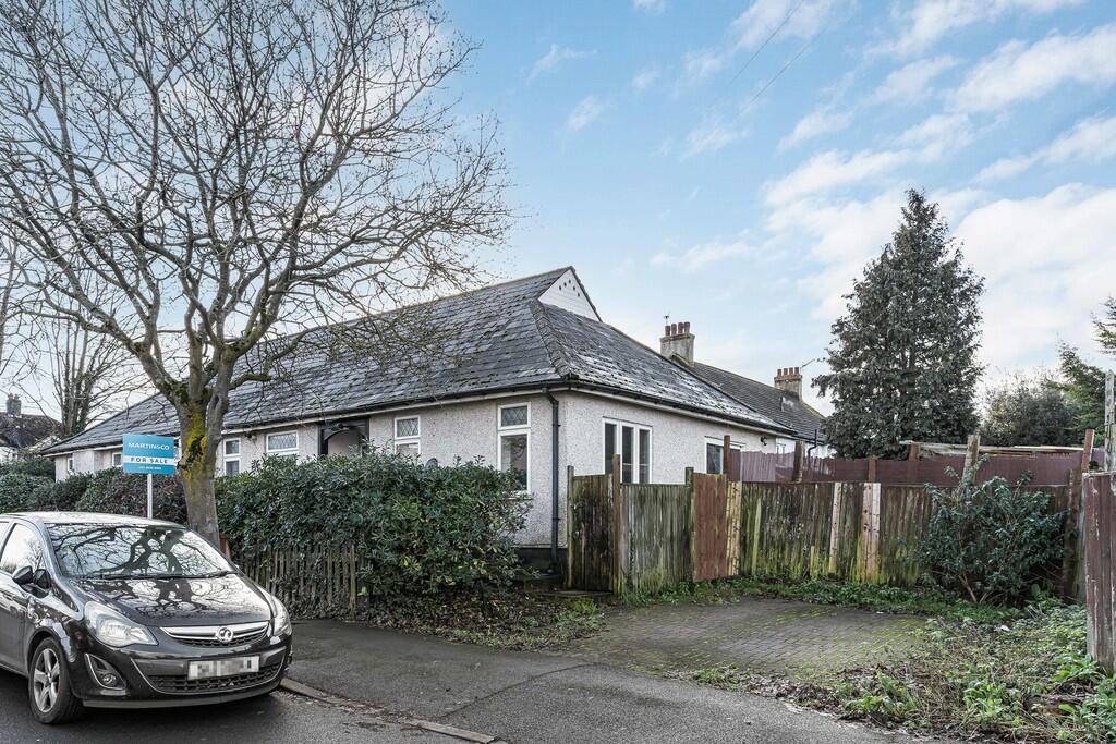 Main image of property: Lavington Road, Beddington
