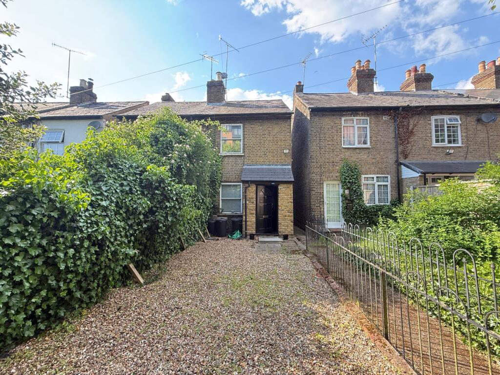 Main image of property: High Street, Uxbridge, UB8