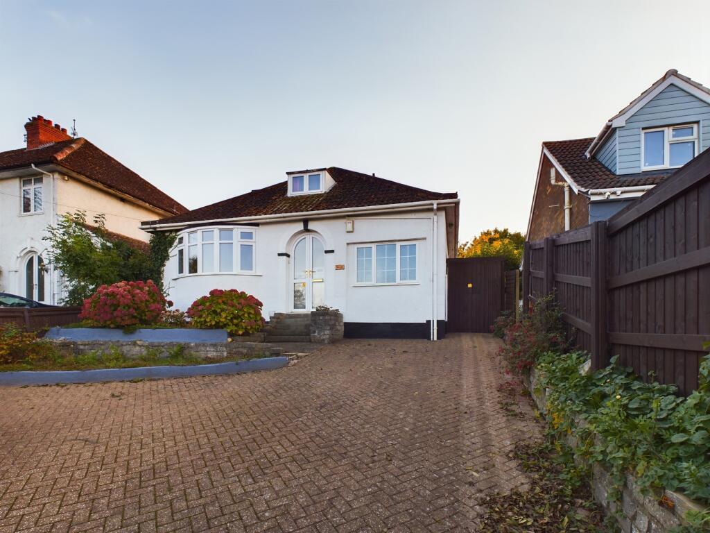 4 bedroom detached house for sale in Quantock Road, Bridgwater, TA6