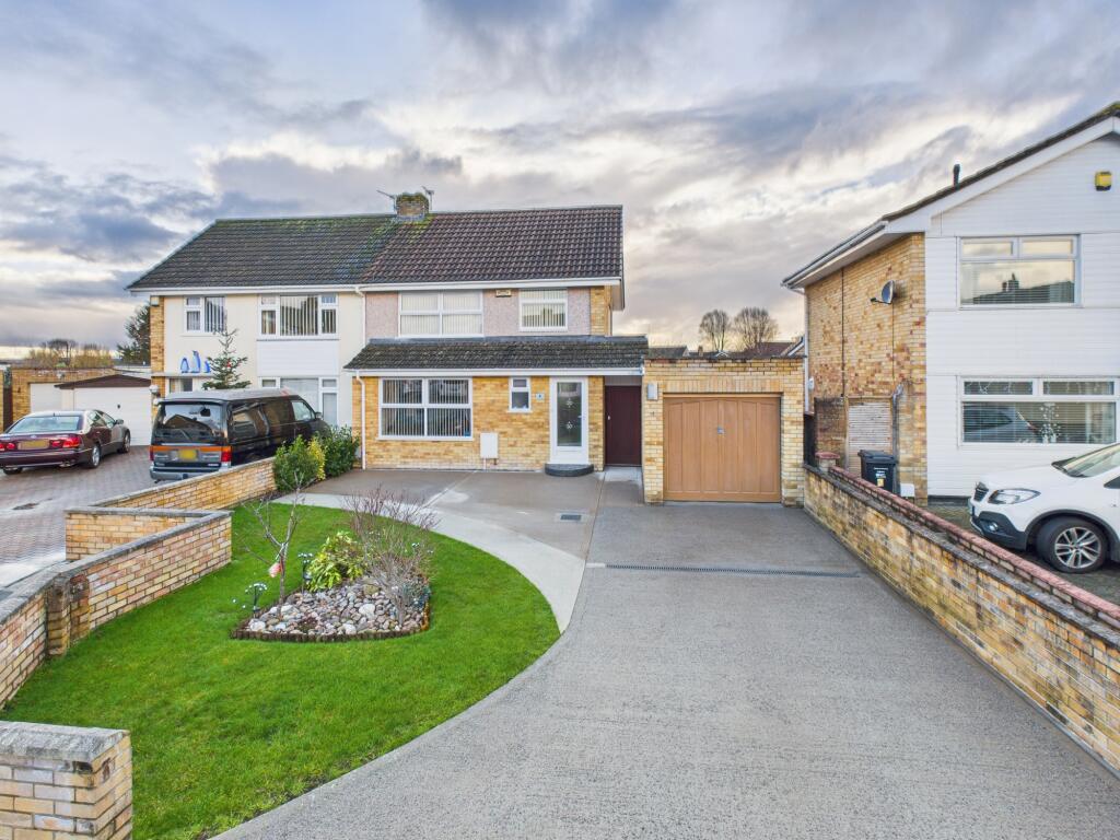Main image of property: Suffolk Close, Bridgwater