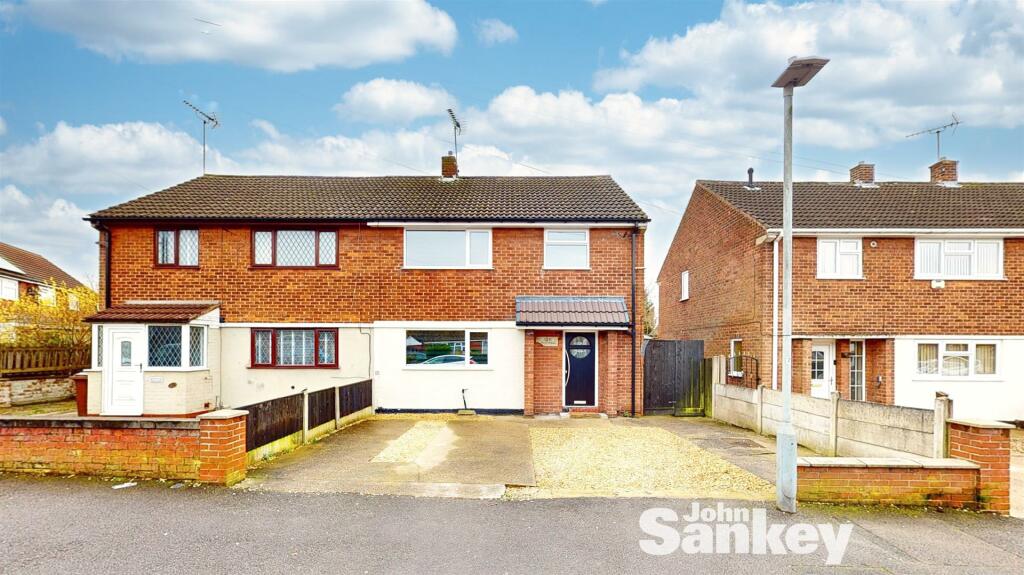 3 bedroom semidetached house for sale in Highfield Road, Clipstone