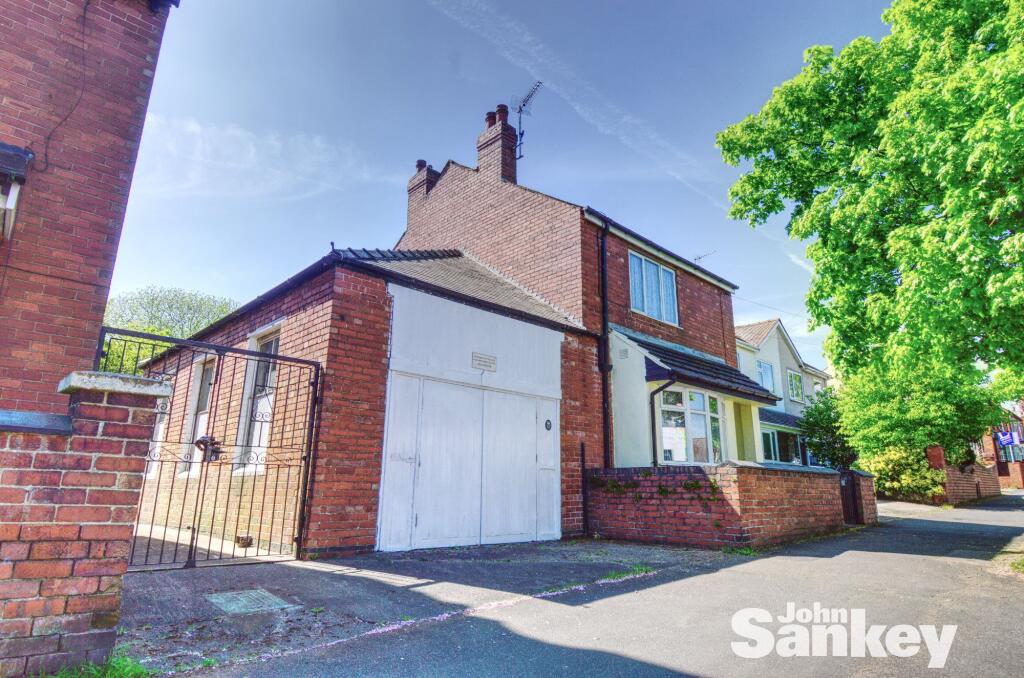 Main image of property: Southwell Road West, Mansfield, NG18
