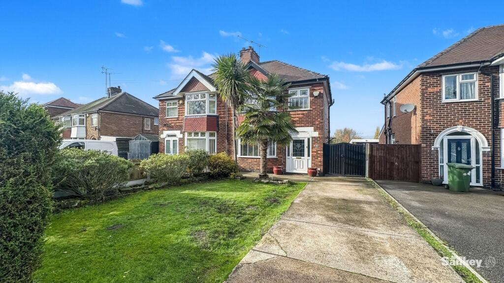 Main image of property: Leeming Lane North, Mansfield Woodhouse, NG19