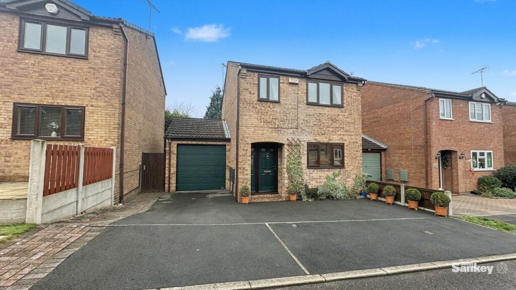 Main image of property: Little Hollies, Forest Town, NG19