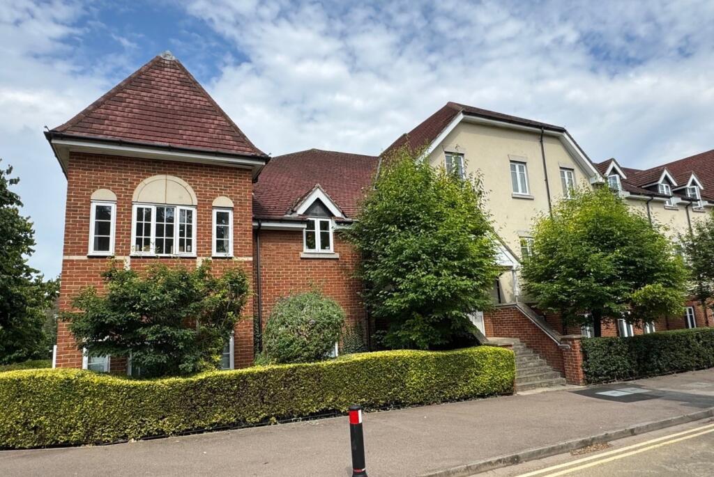 Main image of property: Elderflower House, Whinbush Road, Hitchin, SG5