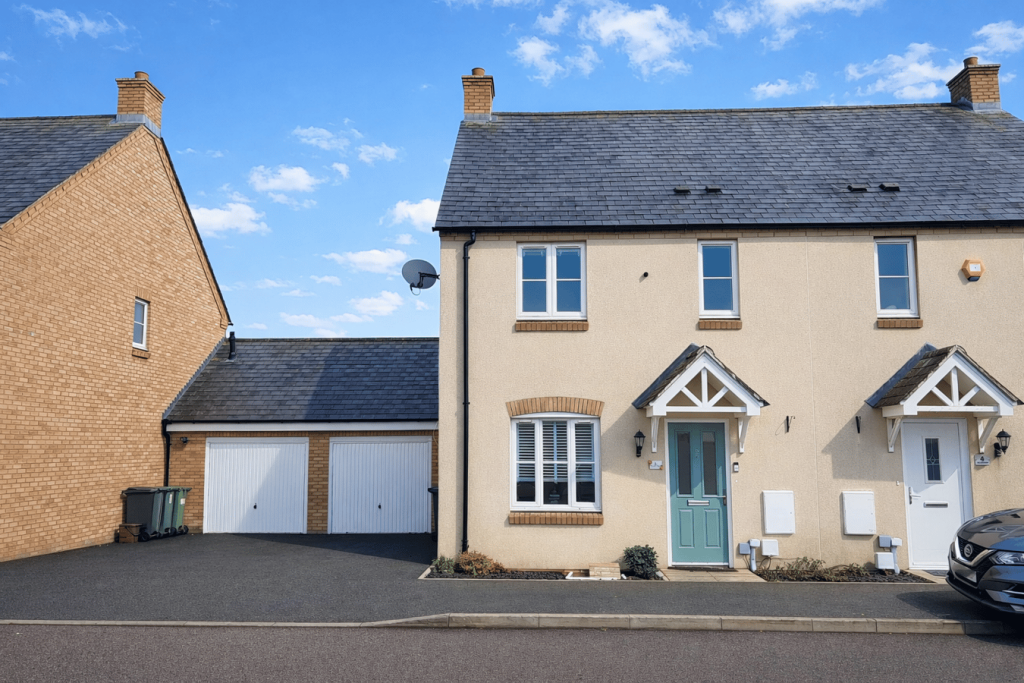 Main image of property: Marigold Way, Stotfold, Hitchin, SG5