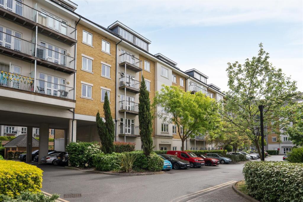 Main image of property: Kensington House, 34 Park Lodge Avenue, West Drayton