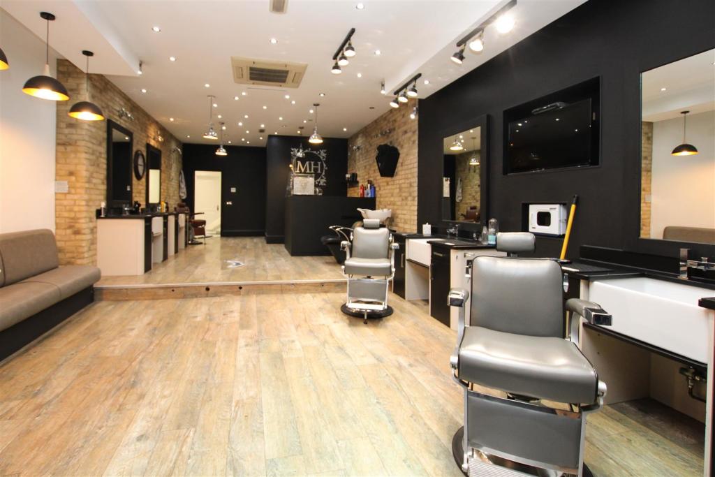 Commercial property for sale in Eastwood Road, Rayleigh, SS6