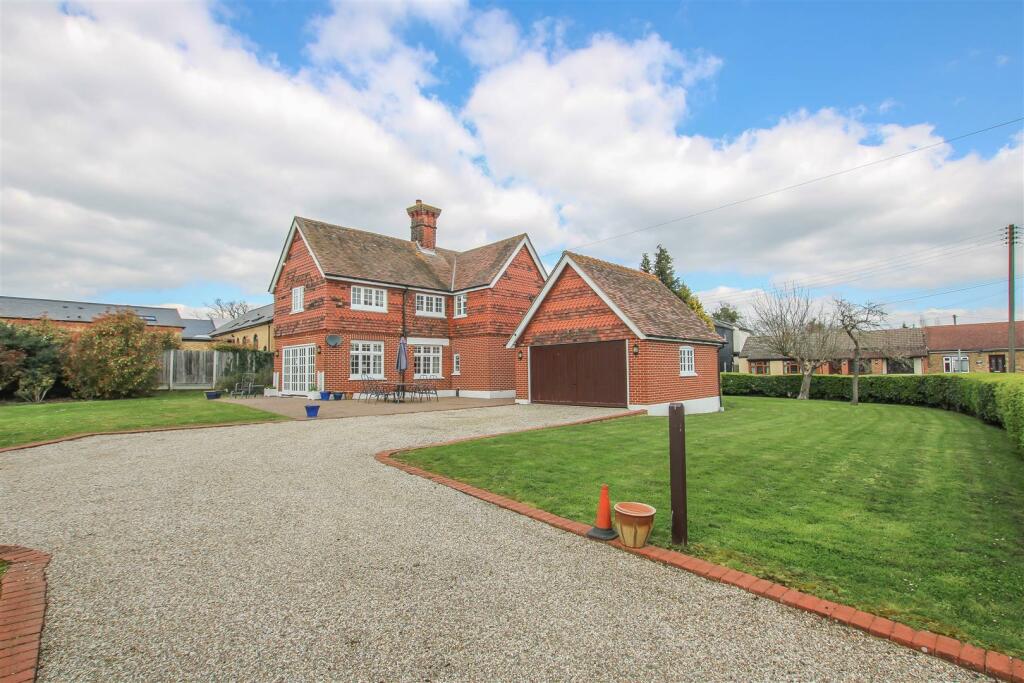 Additional property image - ** SIGNATURE HOME ** Great Warley Street, Great Warley, Brentwood