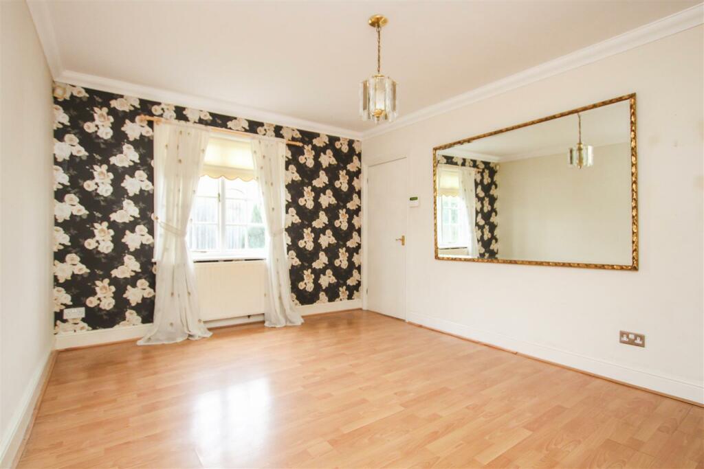 Additional property image - ** SIGNATURE HOME ** Great Warley Street, Great Warley, Brentwood