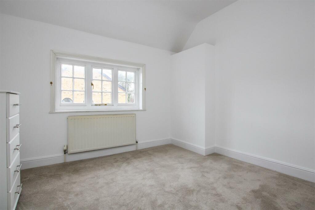 Additional property image - ** SIGNATURE HOME ** Great Warley Street, Great Warley, Brentwood