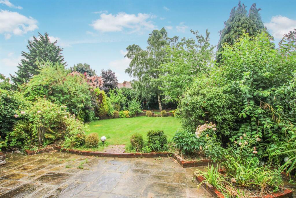 Additional property image - ** SIGNATURE HOME ** Cory Drive, Hutton, Brentwood