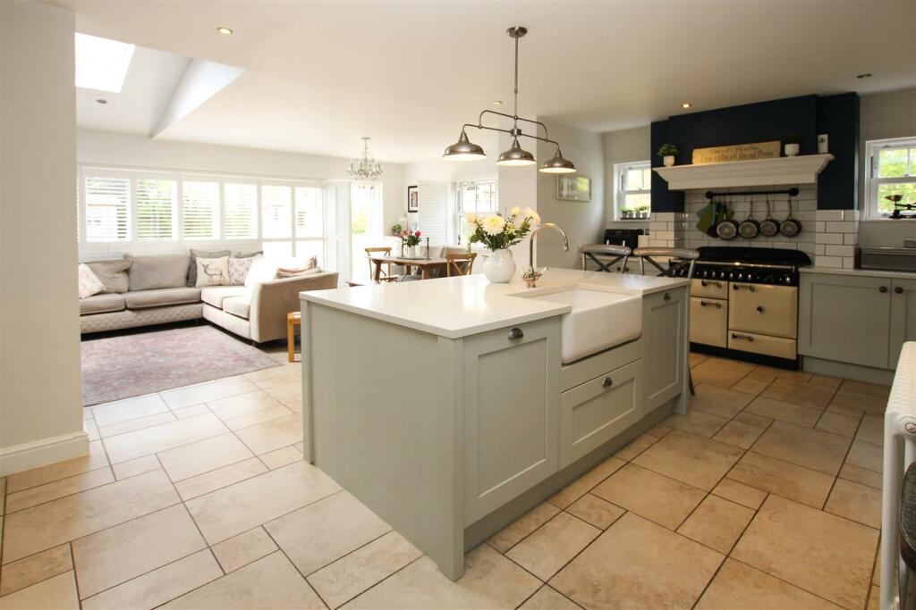 Additional property image - Middle Road, Ingrave, Brentwood