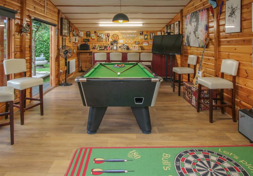 Additional property image - Honeypot Lane, Brentwood