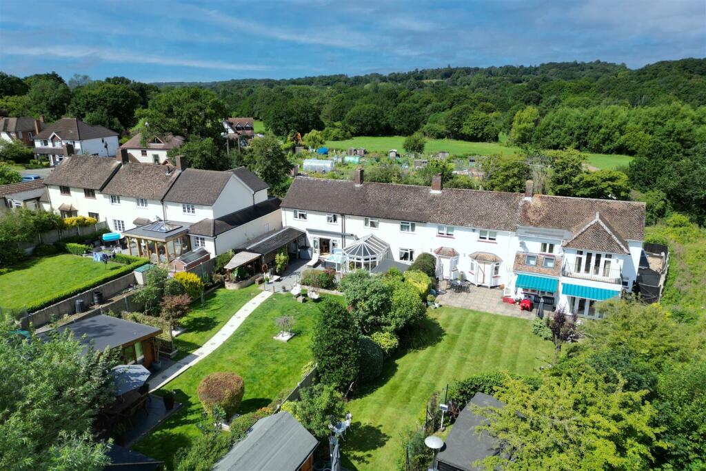 Additional property image - Honeypot Lane, Brentwood