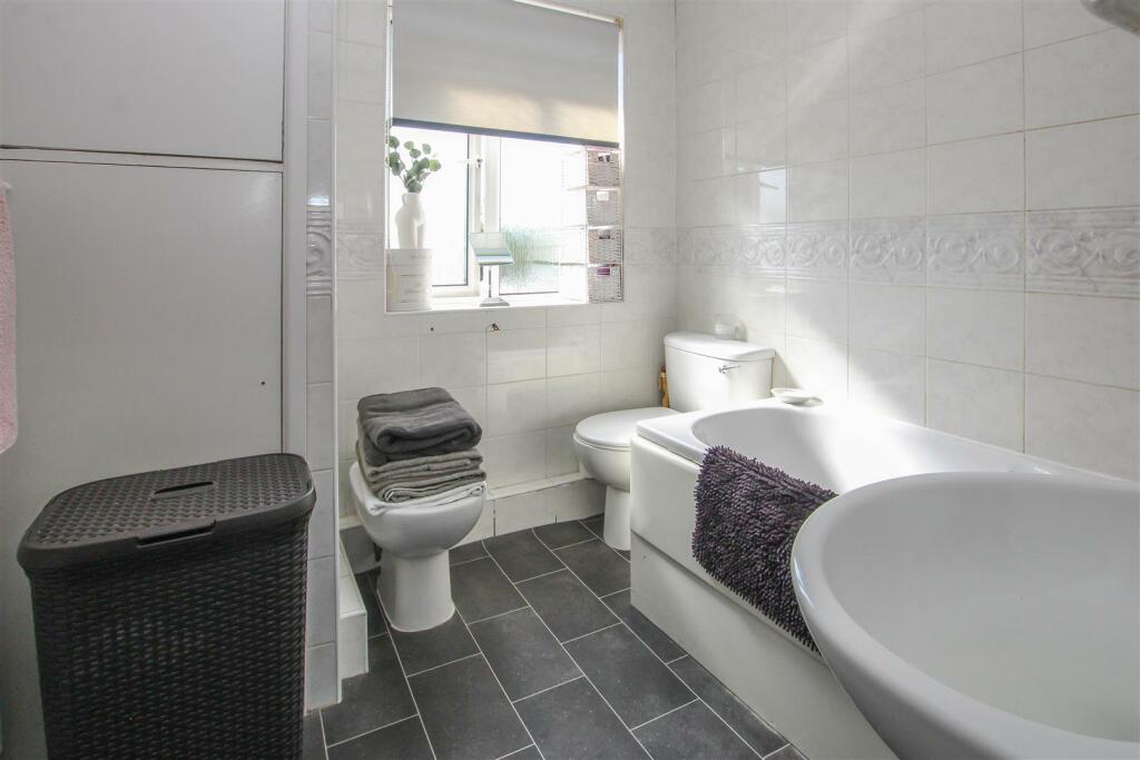 Additional property image - Cadogan Avenue, West Horndon, Brentwood