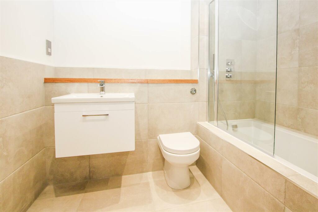 Additional property image - Shenfield Road, Shenfield, Brentwood